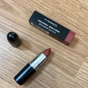 MAC Satin Lipstick 💄- 813 Mocha ☕️